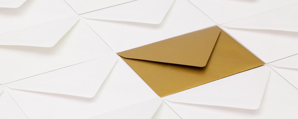 Goldener Briefumschlag - E-Mail-Marketing